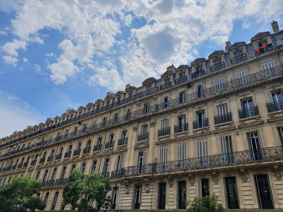 Le marché devient fou ! Et notre agence est à bloc